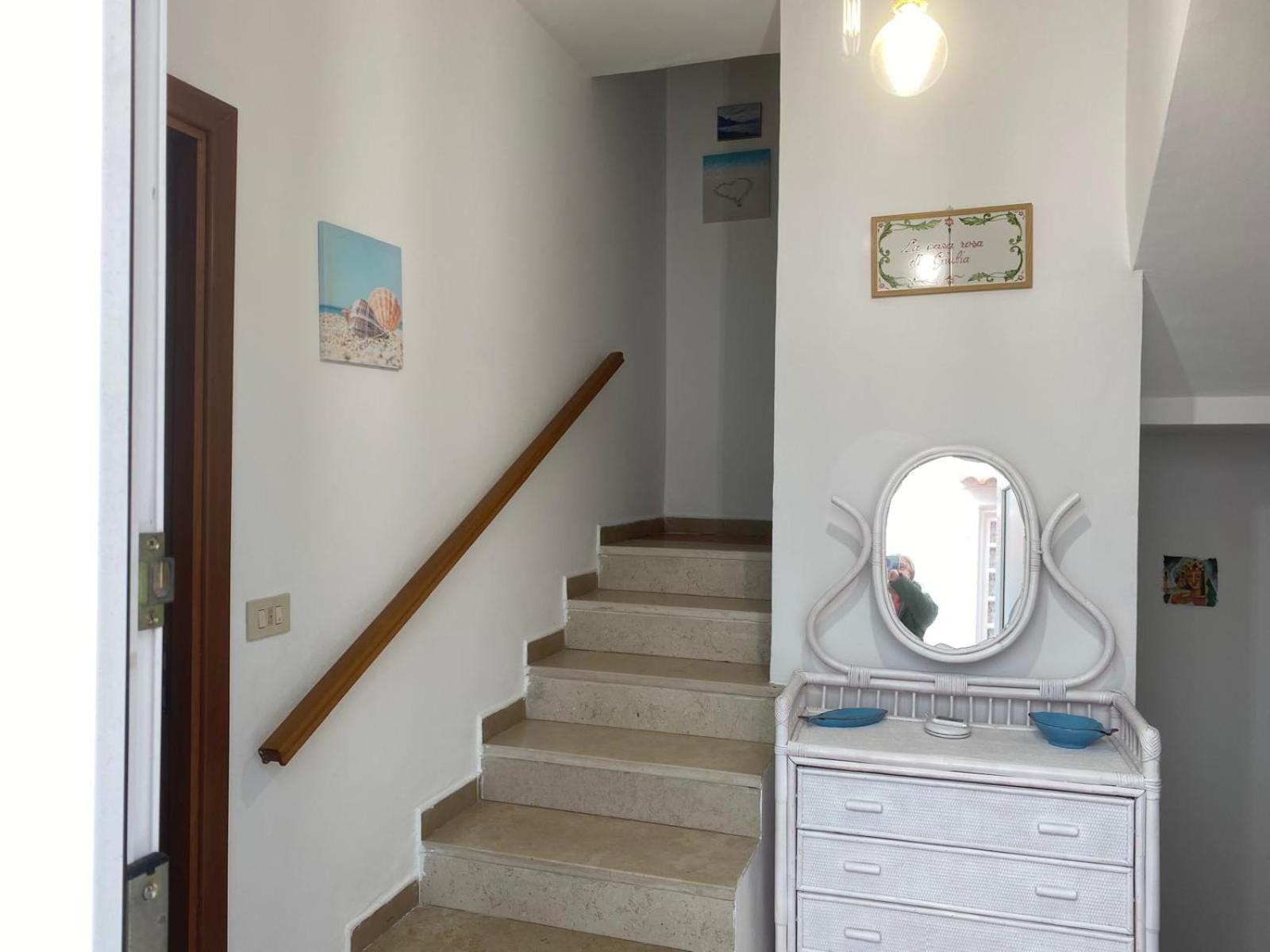 Villa La Casa Rosa Di Giulia Isquia Exterior foto